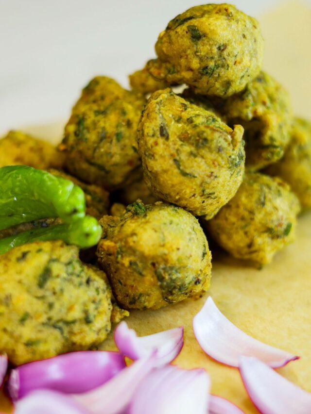 Moong Dal Vada Recipe